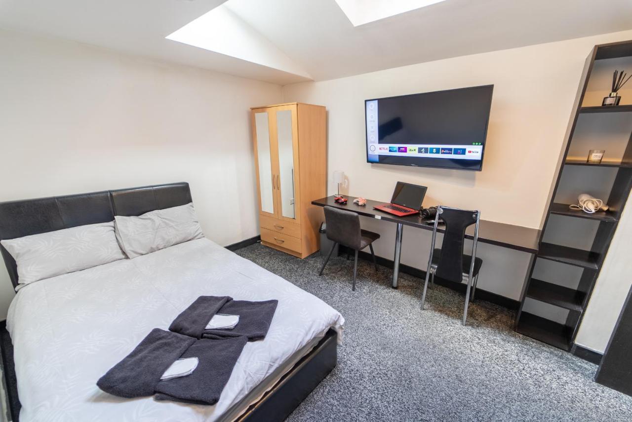 Staysa Equipped Studios Near Qe And Uob In Guesthouse Close To The City! 伯明翰 客房 照片