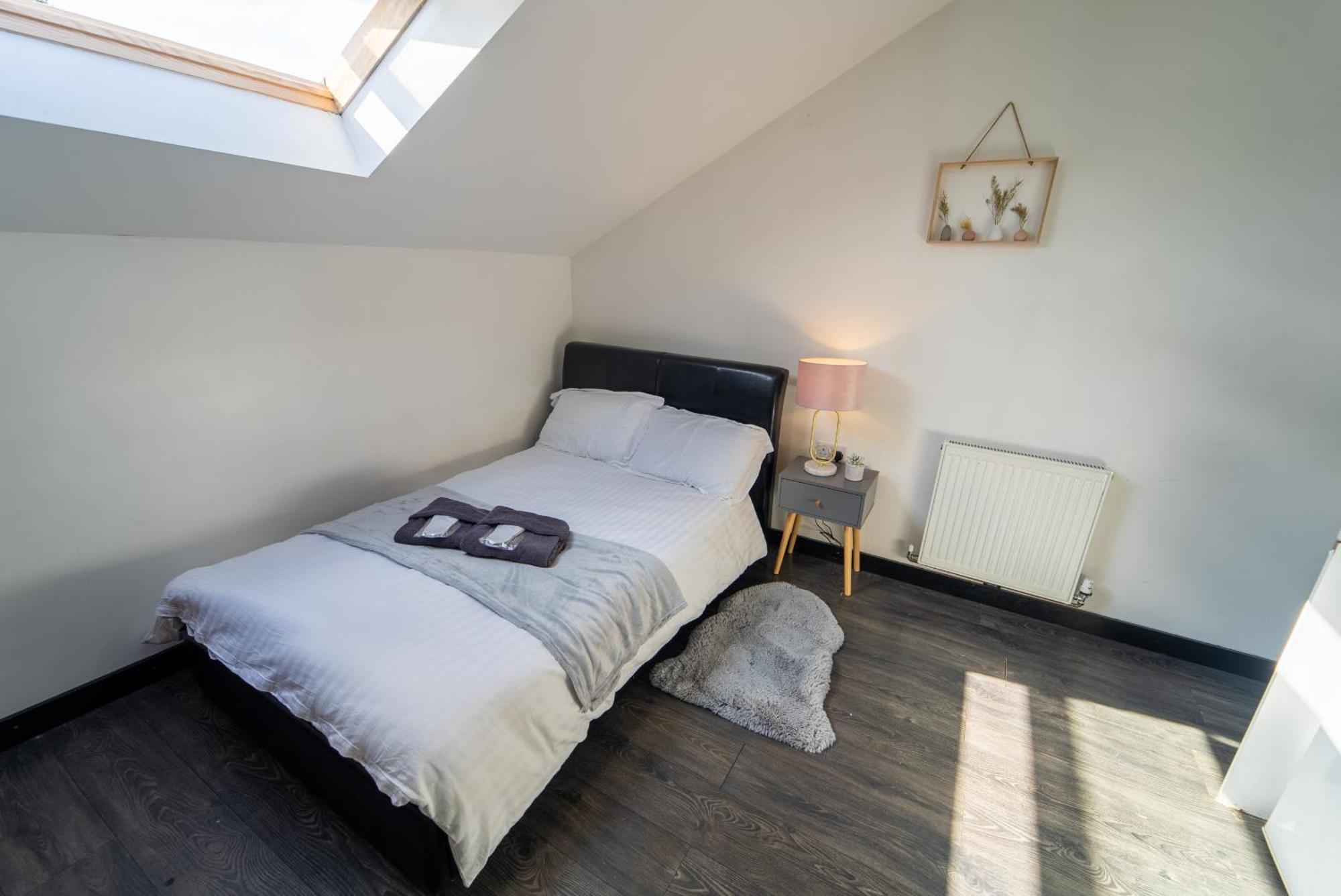 Staysa Equipped Studios Near Qe And Uob In Guesthouse Close To The City! 伯明翰 客房 照片